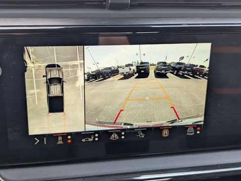 Used 2024 GMC Sierra 2500 AT4 w/ AT4 Premium Plus Package image 18