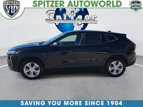 Used 2024 Chevrolet Trax LS FWD image 6