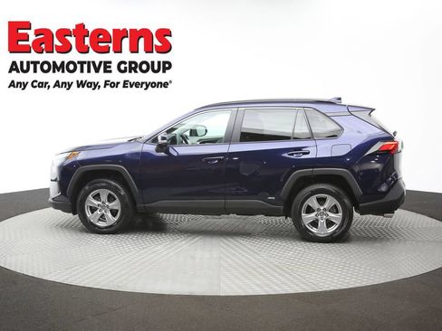 Used 2024 Toyota RAV4 XLE AWD/4WD image 59