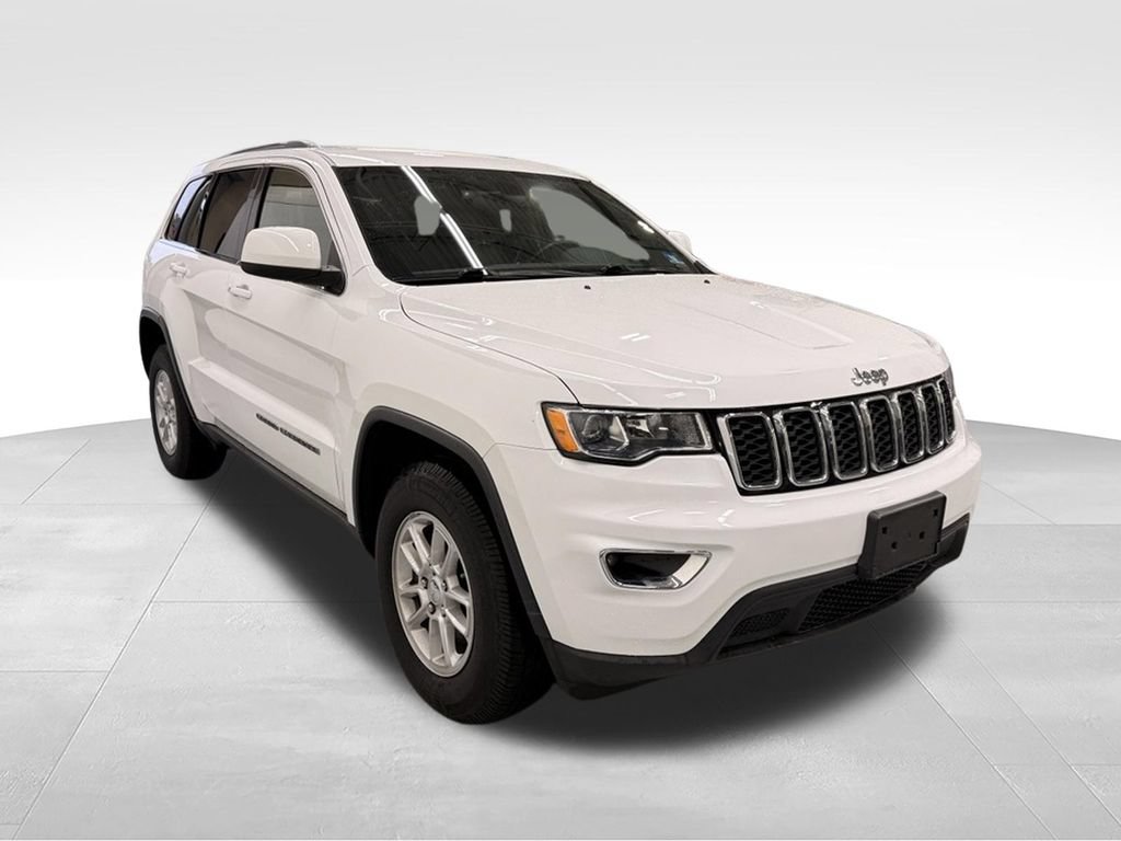 Used 2020 Jeep Grand Cherokee Laredo AWD/4WD image 7