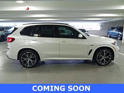 Used 2023 BMW X5 xDrive45e w/ Executive Package image 6