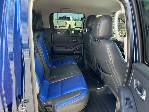 Certified 2022 Nissan Frontier SV image 45