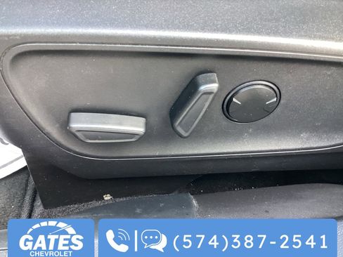 Used 2025 Ford Escape ST-Line image 17