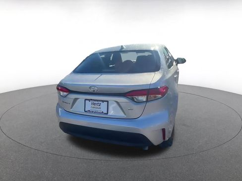 Used 2025 Toyota Corolla LE image 14