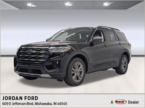 New 2026 Ford Explorer Active w/ Active Comfort Package image 1