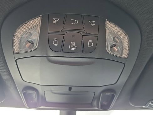 New 2026 Chrysler Pacifica Limited w/ S Appearance Package image 41