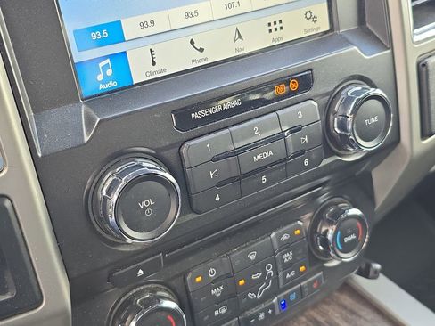 Used 2018 Ford F250 Lariat w/ Lariat Ultimate Package image 23