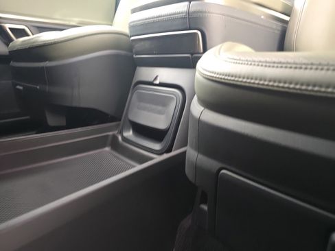 Used 2022 Rivian R1T Launch Edition image 31