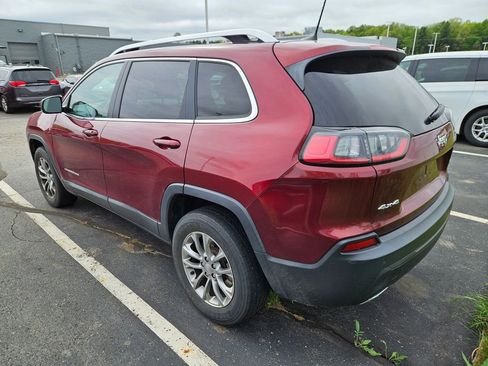 Used 2019 Jeep Cherokee Latitude Plus w/ Comfort/Convenience Group AWD/4WD image 8