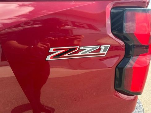 Certified 2025 Chevrolet Colorado Z71 w/ Z71 Convenience Package 2 AWD/4WD image 11