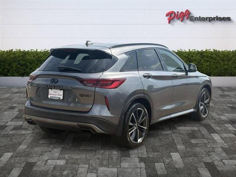 Used 2023 INFINITI QX50 Sport AWD/4WD image 8