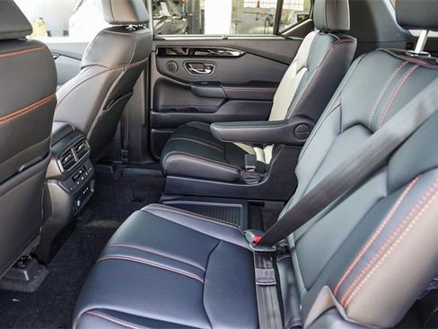 New 2025 Honda Pilot TrailSport image 23