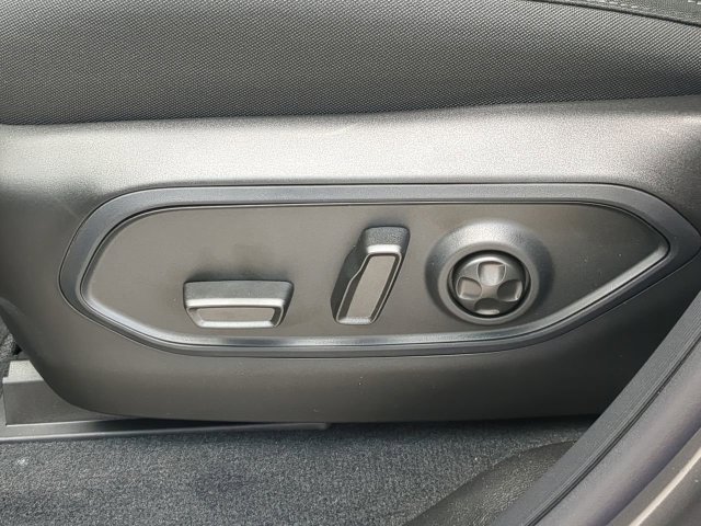 New 2026 Jeep Grand Cherokee Laredo RWD image 22