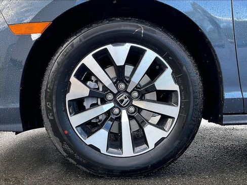 New 2026 Honda Odyssey EX-L image 8