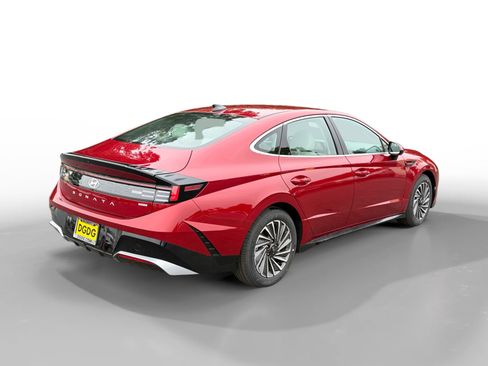 New 2025 Hyundai Sonata SEL image 5