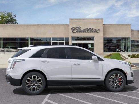 New 2024 Cadillac XT5 Sportv w/ Technology Package image 5