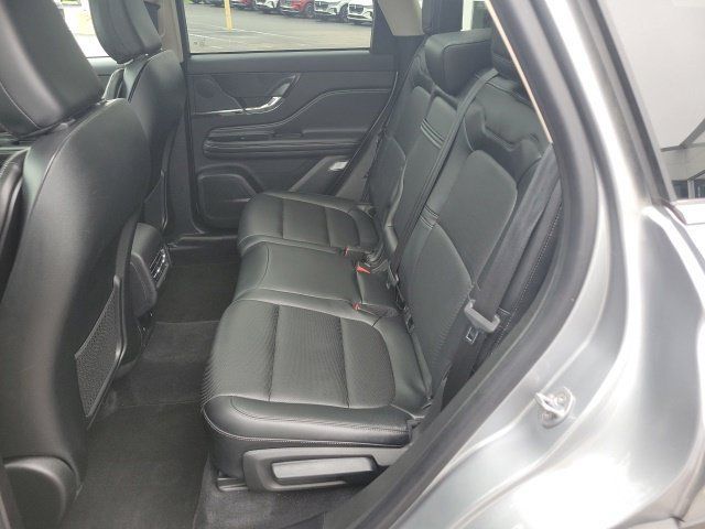 Certified 2023 Lincoln Corsair AWD w/ Equipment Group 101A image 21