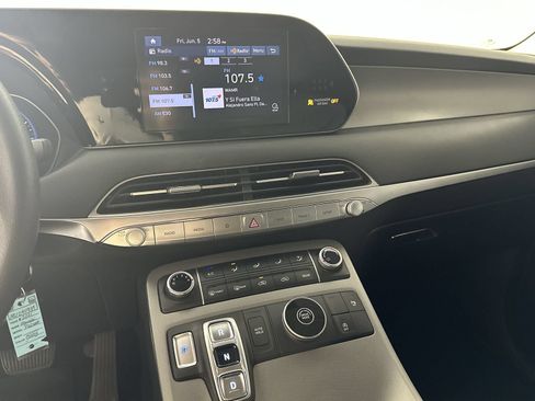 Used 2021 Hyundai Palisade SE FWD image 21
