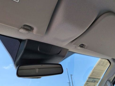 Used 2018 Ford Transit 250 148 Low Roof image 24