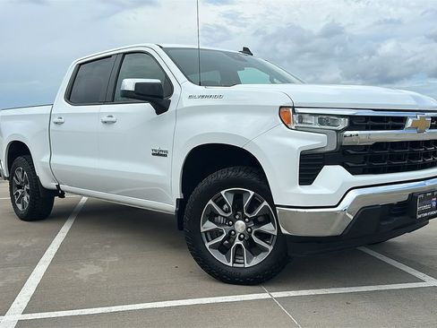 Used 2022 Chevrolet Silverado 1500 LT w/ Texas Edition Plus RWD image 5