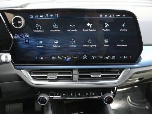 New 2026 Chevrolet Equinox EV LT image 27