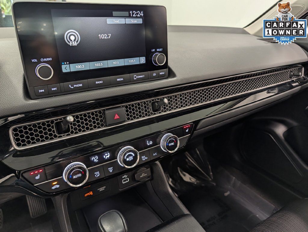 Used 2023 Honda Civic EX image 11