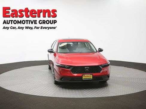 Used 2025 Honda Accord SE image 51