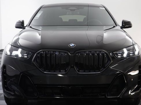 New 2026 BMW X6 xDrive40i w/ Climate Comfort Package image 22