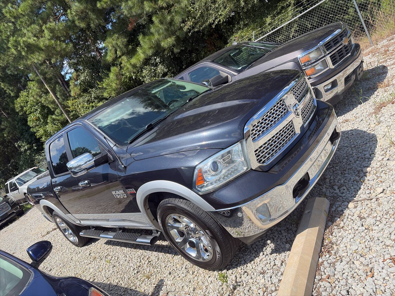 Used 2016 RAM 1500 Laramie w/ Convenience Group AWD/4WD image 1