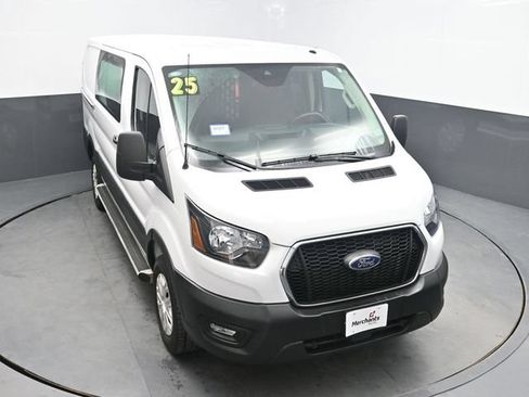 Used 2025 Ford Transit 250 Low Roof w/ Exterior Upgrade Package RWD image 27