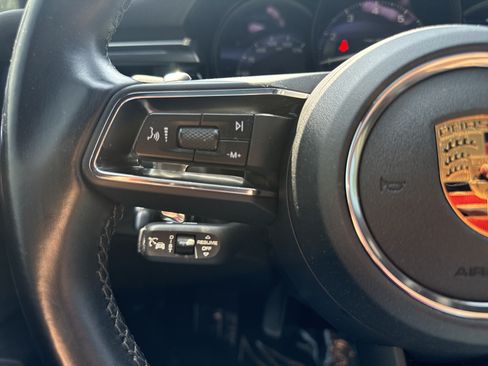 Used 2023 Porsche Macan Turbo AWD/4WD image 24