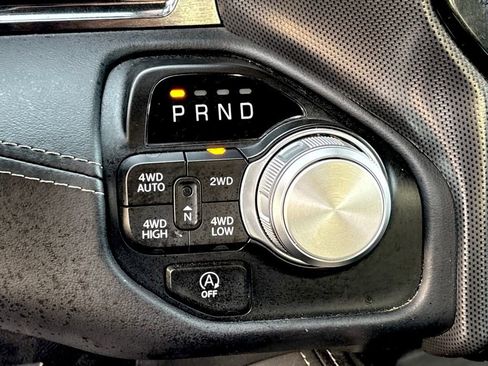 Used 2023 RAM 1500 Limited w/ Body Color Bumper Group AWD/4WD image 19