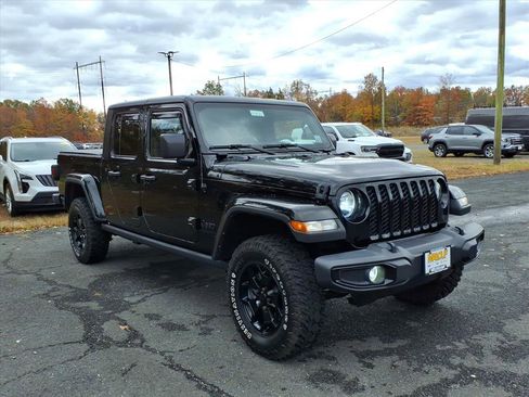 Used 2022 Jeep Gladiator Willys image 1