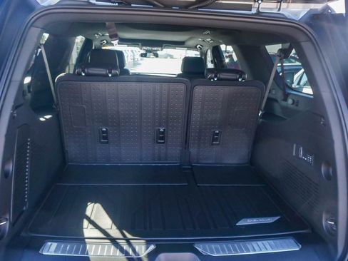 New 2026 Chevrolet Suburban Premier w/ Sun And Tow Package image 25