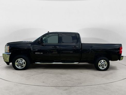 Used 2011 Chevrolet Silverado 2500 LT w/ Interior Plus Package AWD/4WD image 3