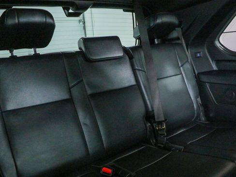Used 2024 Toyota Sequoia Platinum AWD/4WD image 32