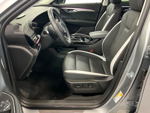 Used 2025 Buick Envision Sport Touring AWD/4WD image 18