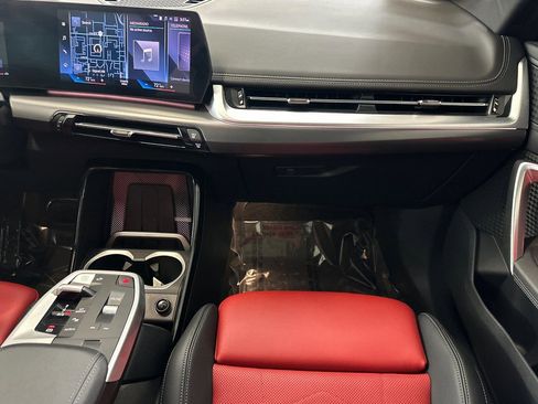 Used 2023 BMW X1 xDrive28i w/ M Sport Package image 29