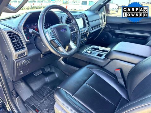 Used 2021 Ford Expedition XLT image 11