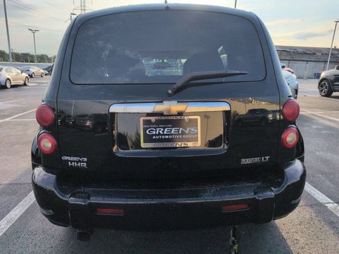 Used 2010 Chevrolet HHR LT FWD image 5