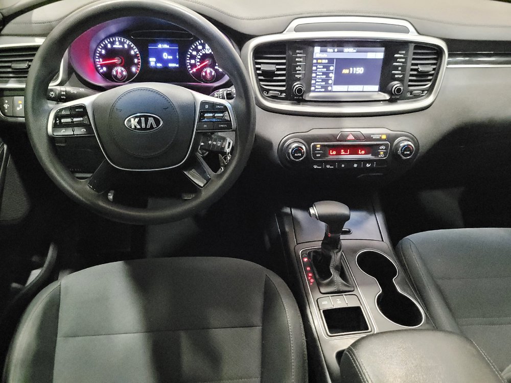 Used 2019 Kia Sorento AWD V6 image 22