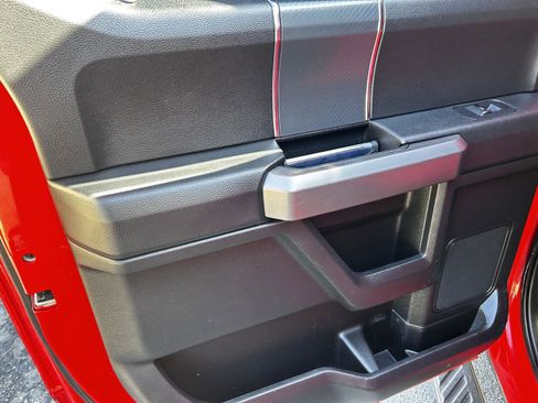 Used 2019 Ford F150 XLT w/ Equipment Group 302A Luxury image 12