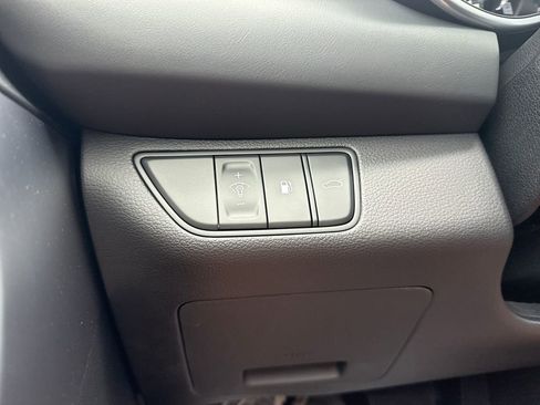 New 2026 Genesis G70 2.5T RWD image 22