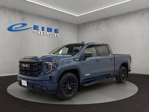 Used 2026 GMC Sierra 1500 Elevation w/ Preferred Package AWD/4WD image 8