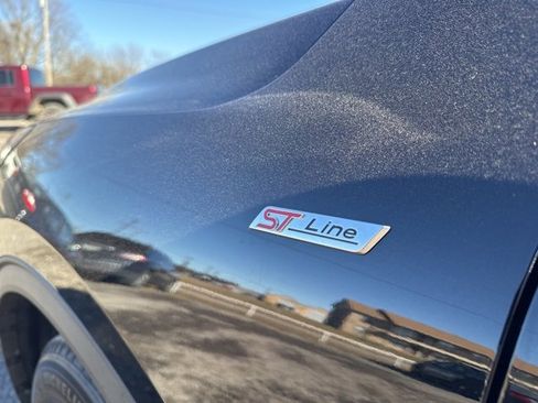 Used 2025 Ford Escape ST-Line image 8