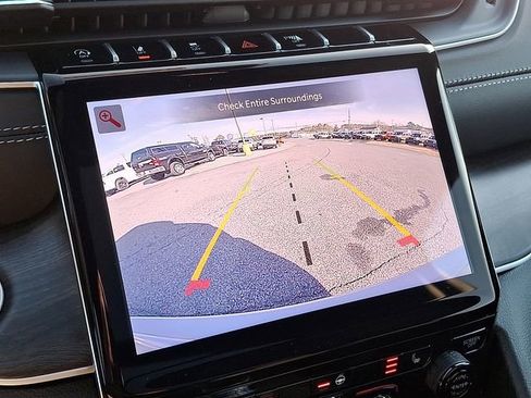 New 2025 Jeep Grand Cherokee Limited w/ MOPAR Finishing Package image 15