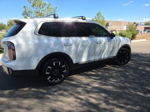 Used 2024 Kia Telluride SX Prestige w/ Towing Package AWD/4WD image 4