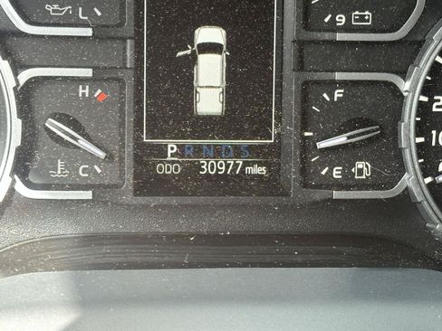 Used 2021 Toyota Tundra 1794 Edition AWD/4WD image 13