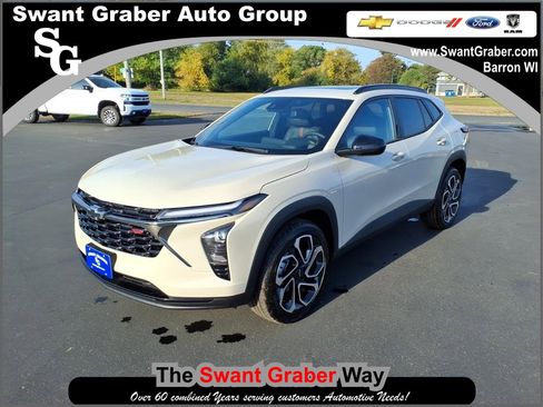 New 2026 Chevrolet Trax RS w/ Sunroof Package image 1