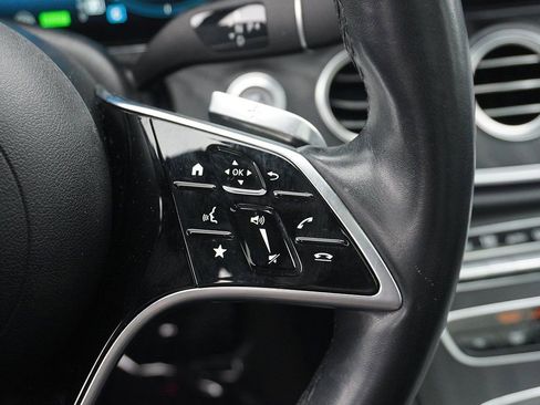 Used 2022 Mercedes-Benz E 450 4MATIC Sedan image 51